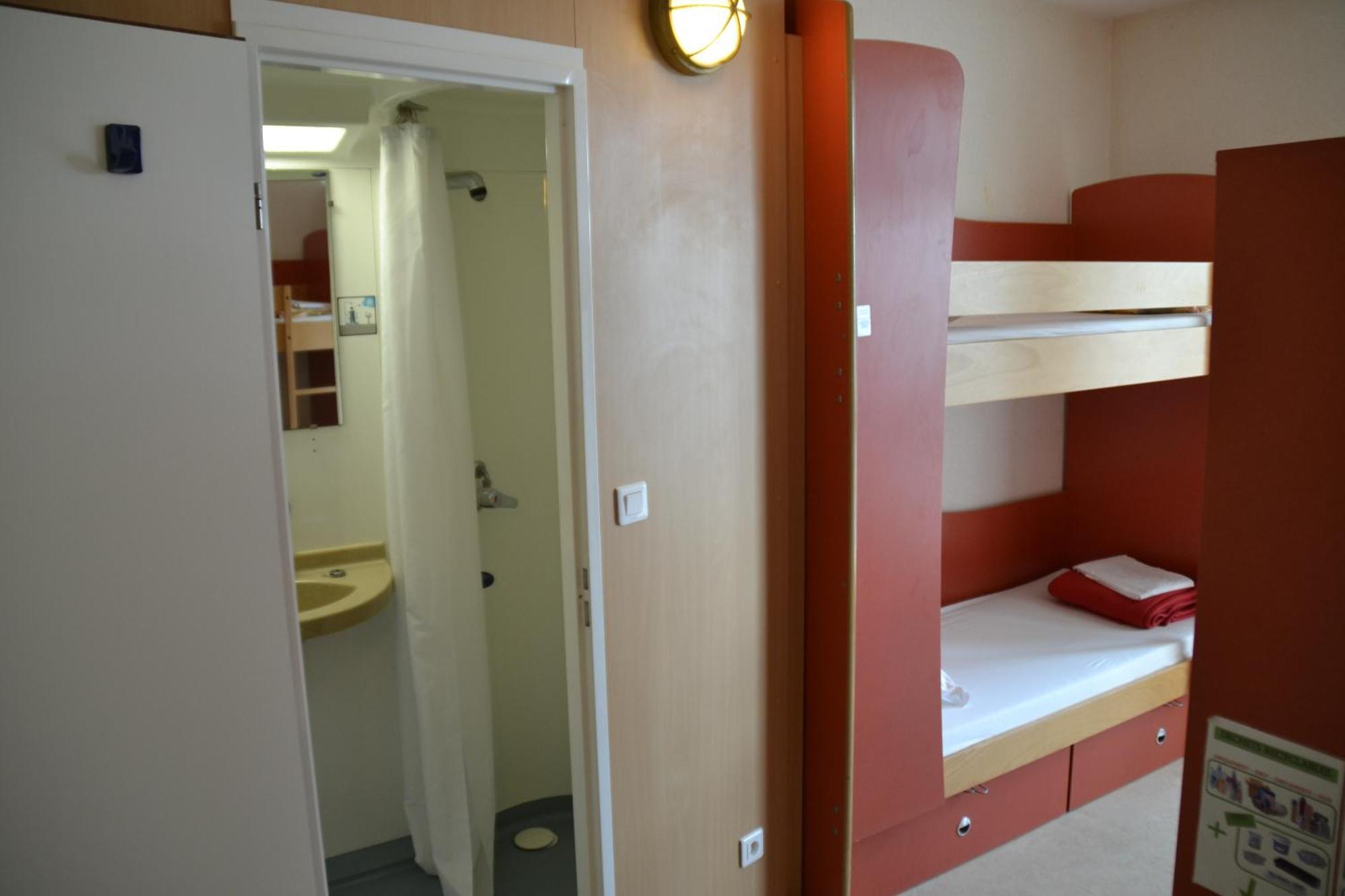 Auberge De Jeunesse Λα Ροσέλ Εξωτερικό φωτογραφία